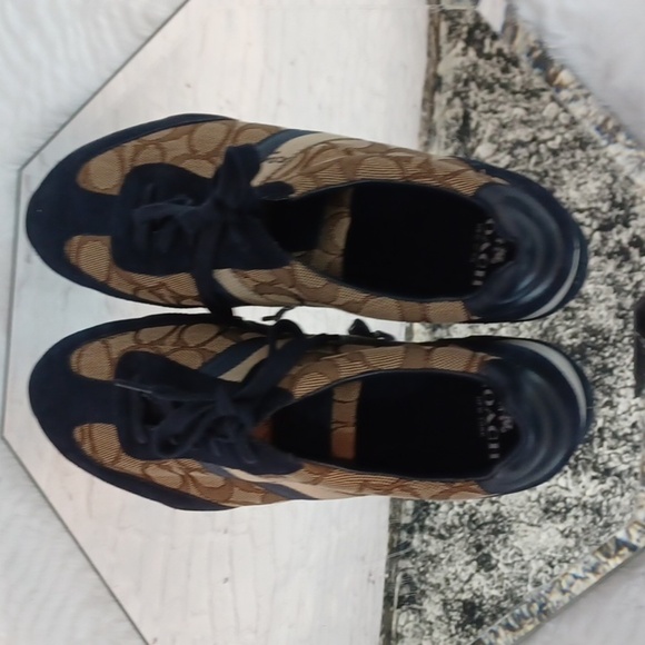 Y2K Coach Logo New York New Womans Brown & Black Suede Sneakers 9 M - Picture 10 of 13